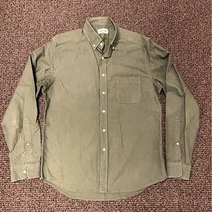 Taylor Stitch The Jack Everyday Oxford in Army Green size 40